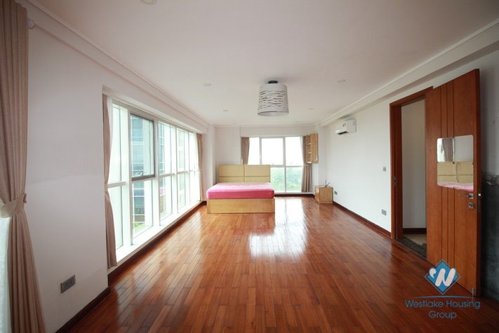 Spacious well finished apartment for rent in Ciputra, Tay Ho
